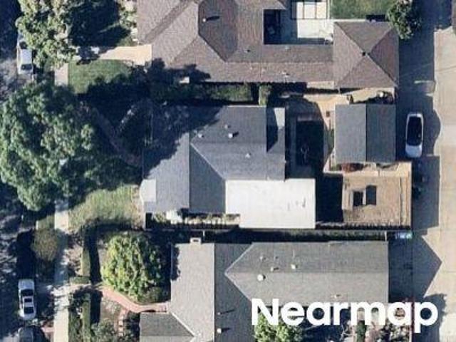 House for sale in Long Beach, California