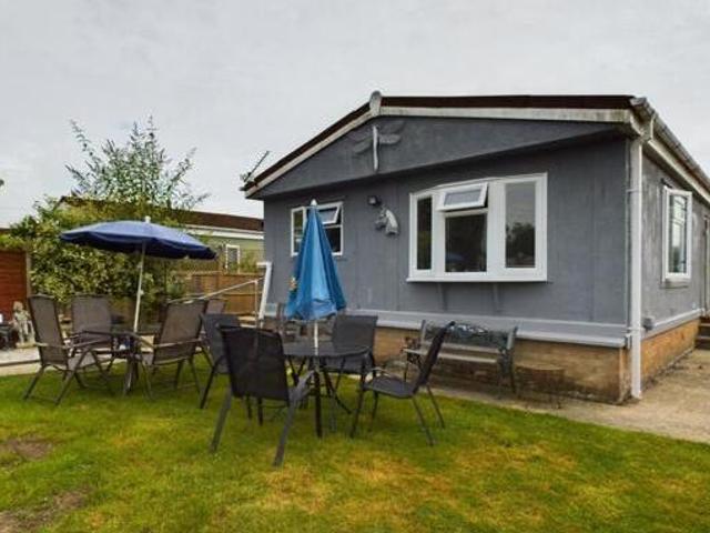 House for sale in Thatcham, West Berkshire