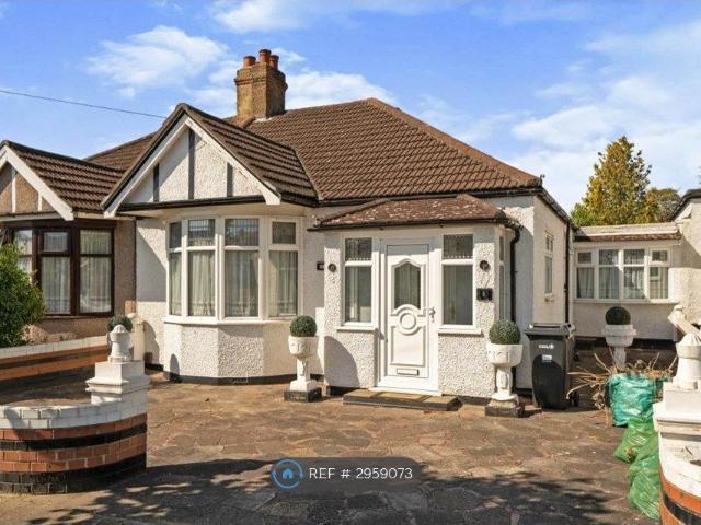 House for rent in Hainault, Greater London
