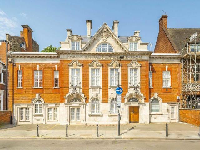 Apartment for rent in Shepherd's Bush, Greater London