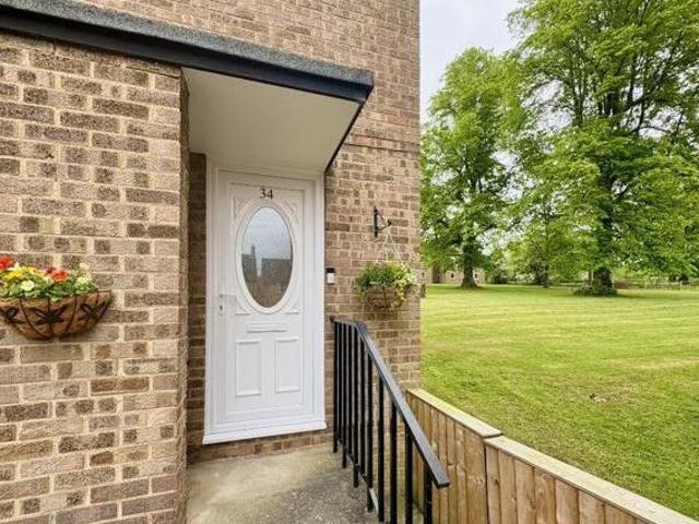 House for sale in Froggatt, East Midlands