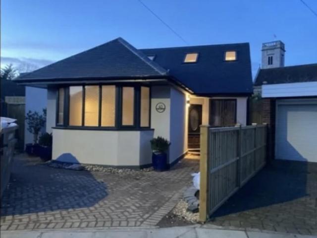 House for rent in St Margarets, Greater London