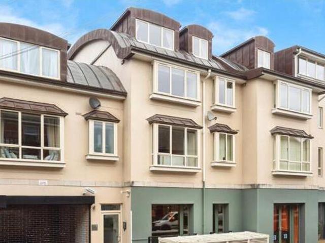 House for sale in St James, Sandown Park