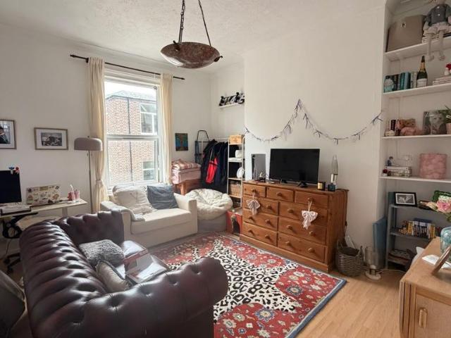 Apartment for rent in Royal Wells Park, Tunbridge Wells