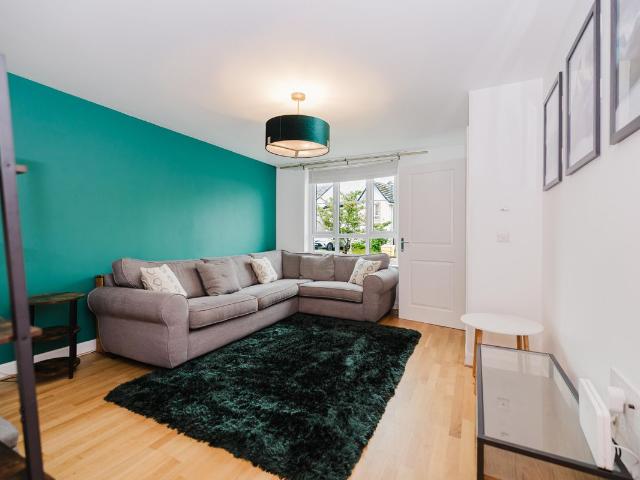 House for rent in Burdiehouse, Scotland