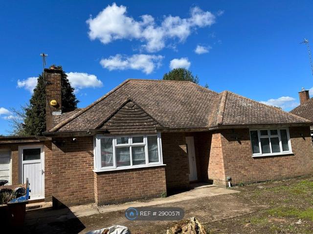 House for rent in Cawston, New Bilton