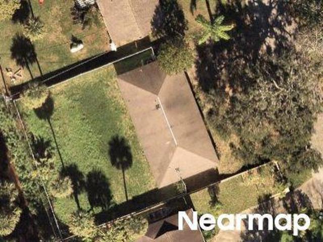 House for sale in Edgewater
