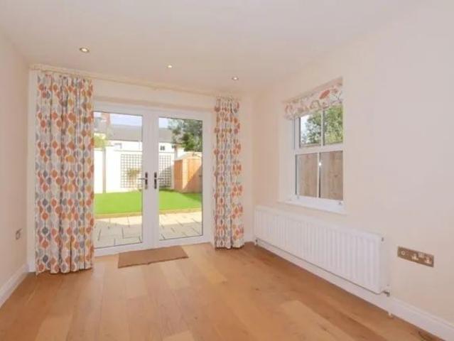 House for rent in Highfield, The Slade