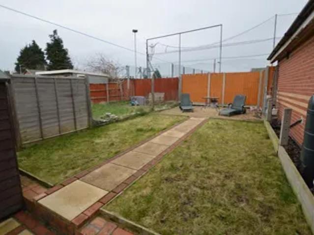 House for rent in Elmfield, Leicestershire