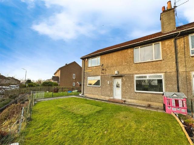 Apartment for rent in Radnor Park, Faifley
