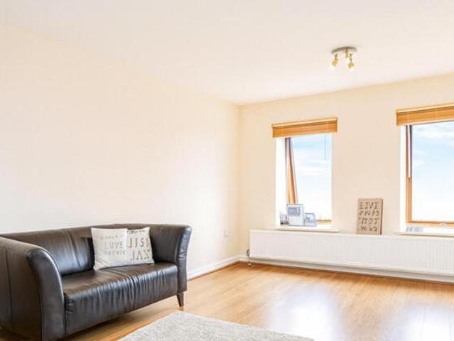 House for sale in Grange Hill, Epping Forest