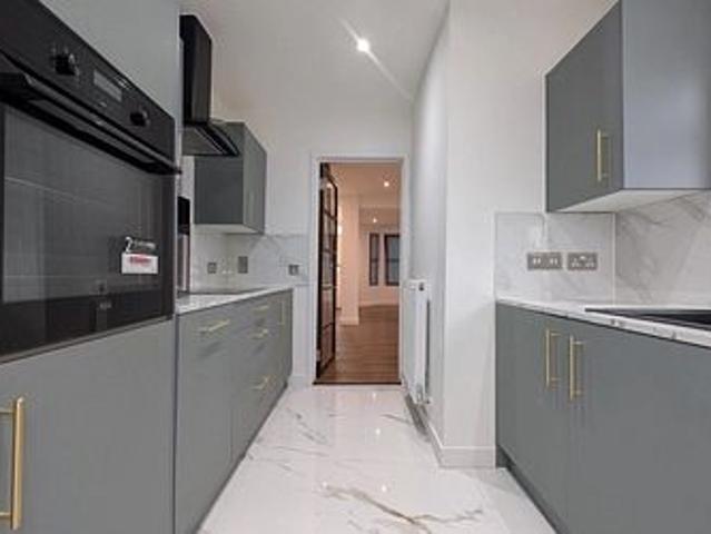House for rent in Tower Hamlets, Ash