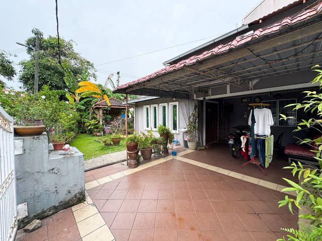 Residential House for sale in Petaling, Subang Jaya