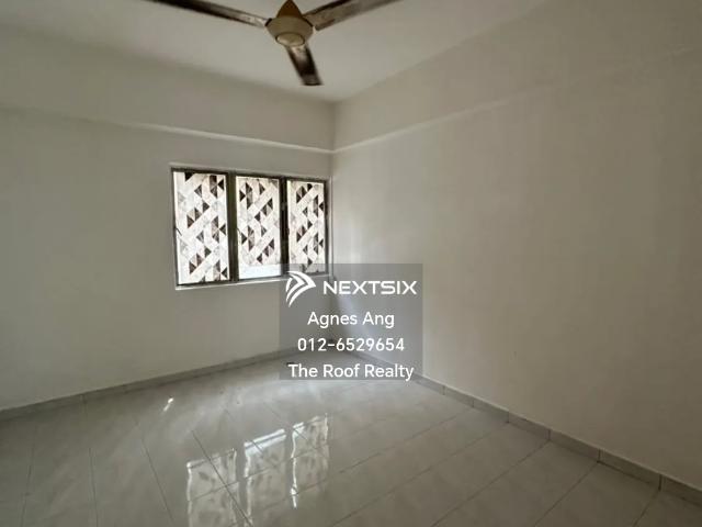 Residential House for rent in Country Heights Damansara, Kuala Lumpur