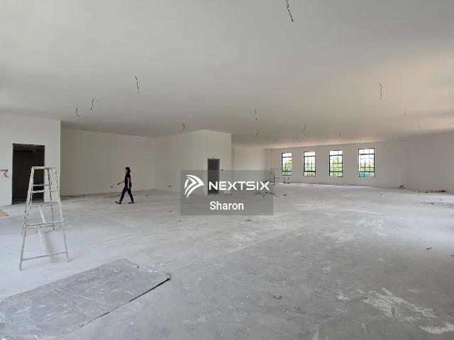 Shop for rent in Kajang, Langat