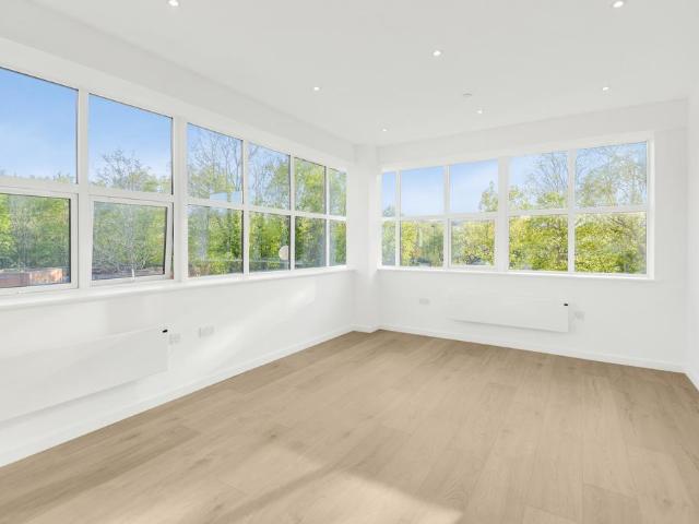 Apartment for rent in Linford Wood, Milton Keynes