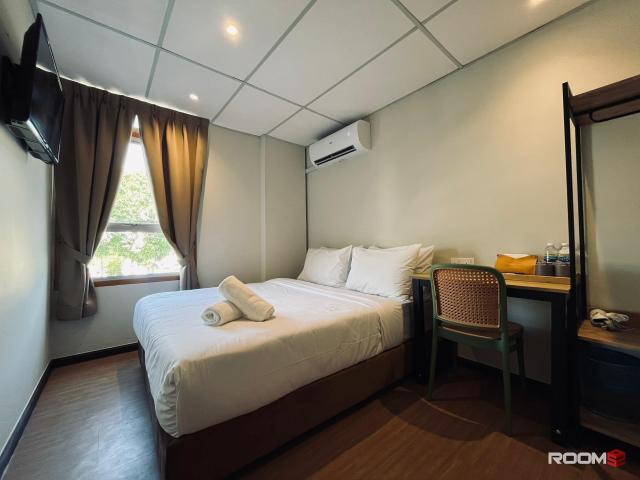 House for rent in Malaka