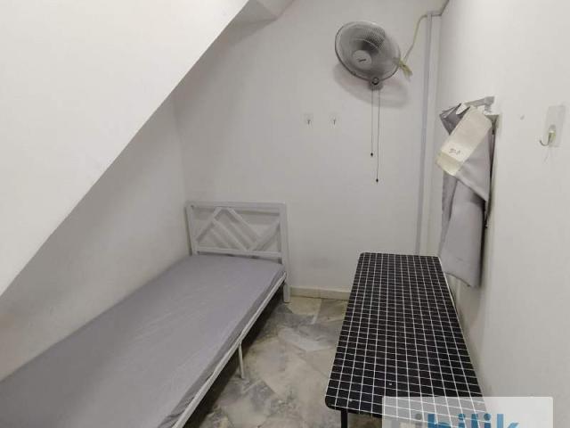Room for rent in Petaling, Damansara Damai