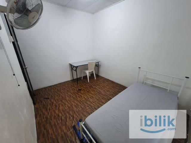 Room for rent in Petaling, Damansara Damai