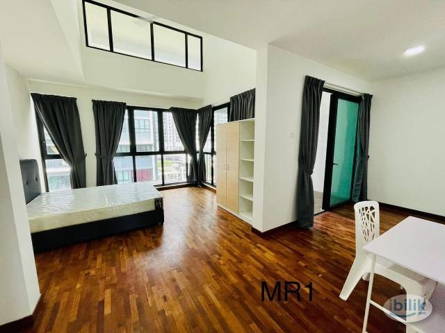 Room for rent in Petaling, Alam Impian