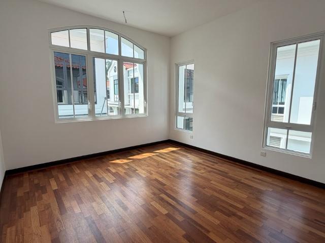 Residential House for sale in Bandaraya Klang, Klang