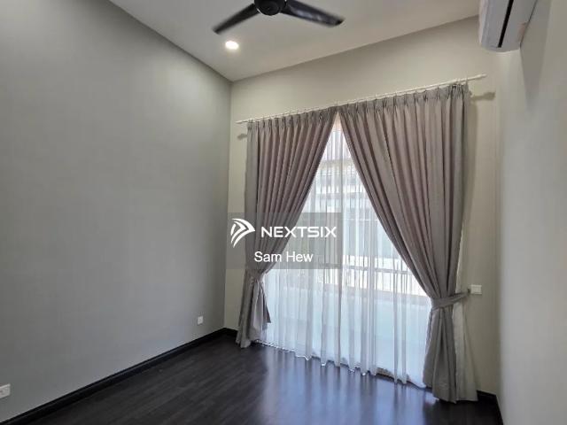 Warehouse for sale in Johor