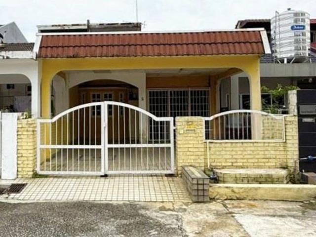 Terraced House for sale in Country Heights Damansara, Kuala Lumpur