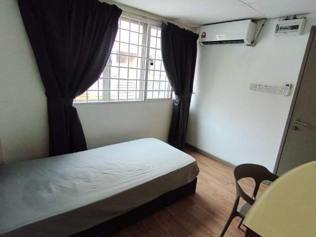Room for rent in Kepong, Kuala Lumpur