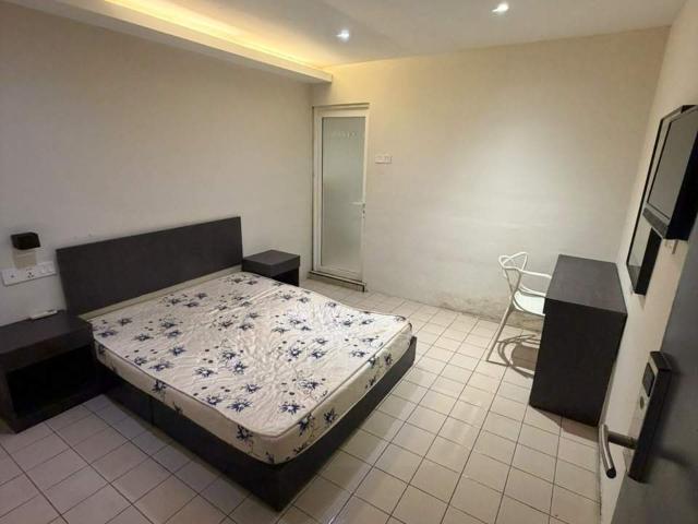 Room for rent in Petaling, Damansara Damai