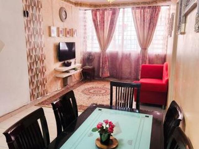 Apartment for sale in Country Heights Damansara, Kuala Lumpur