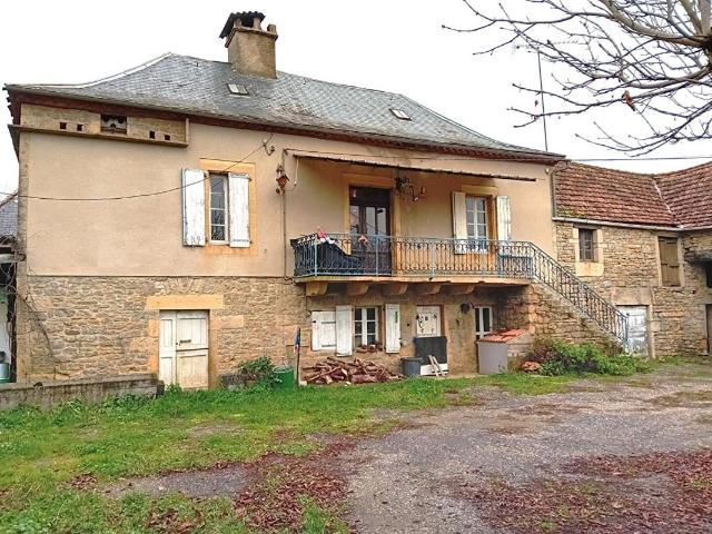Maison vente à Cahors, Cénevières