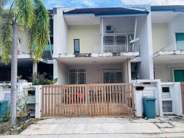 Terraced House for sale in Wellesley, Penang
