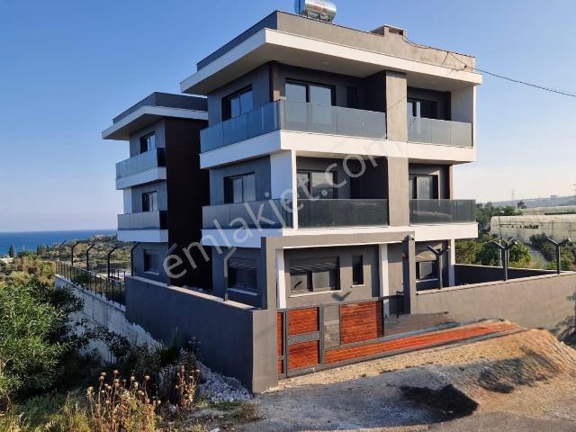 Erdemli, Mersin içerisinde satılık Villa