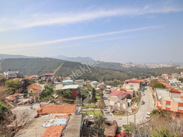 Karabağlar, İzmir içerisinde satılık mülk