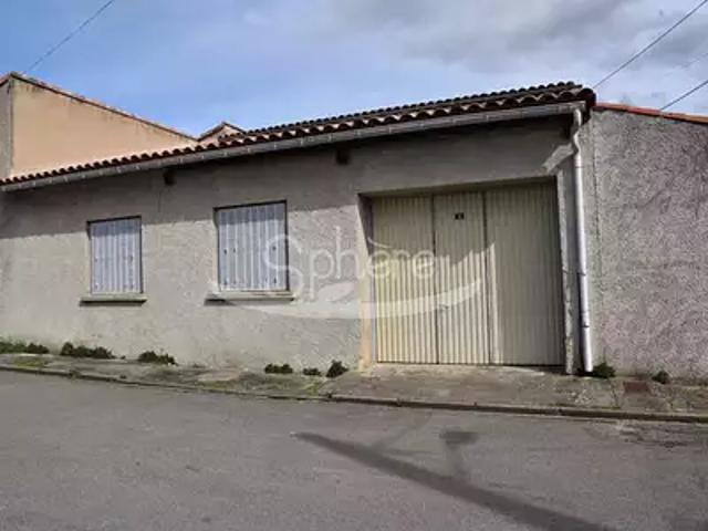 Garage vente à Limoux