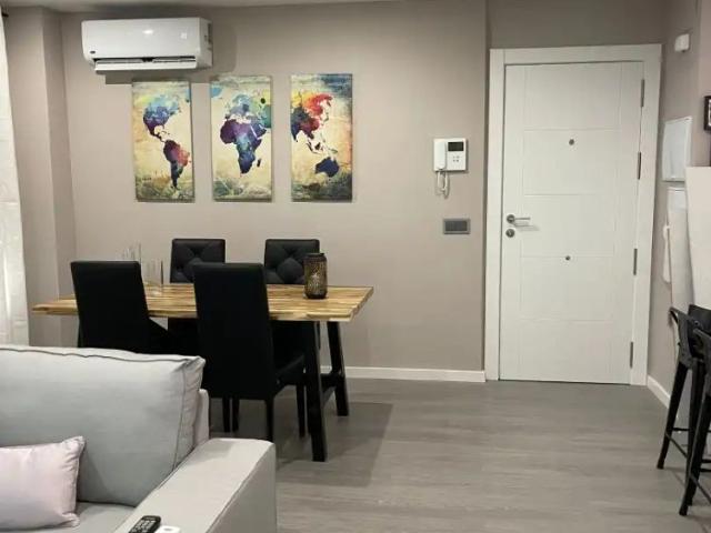 Apartamento en alquiler en Centro, Linares