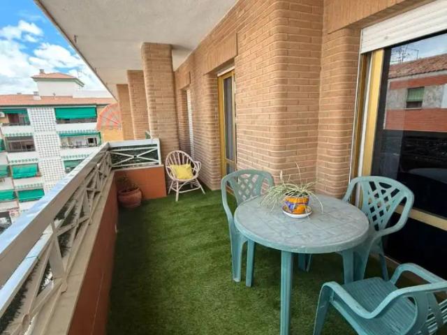 Apartamento en alquiler en Linares, Andalucía