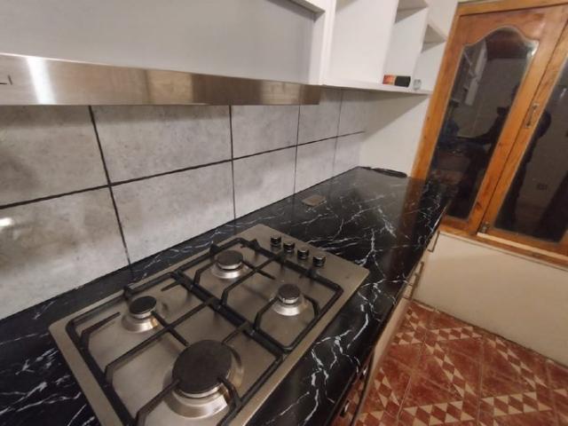 Linares, vara gruesa, linares