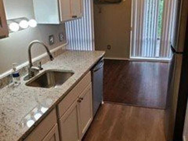 Apartment for rent in Royal Oak, Michigan