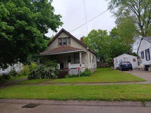 House for sale in Saginaw