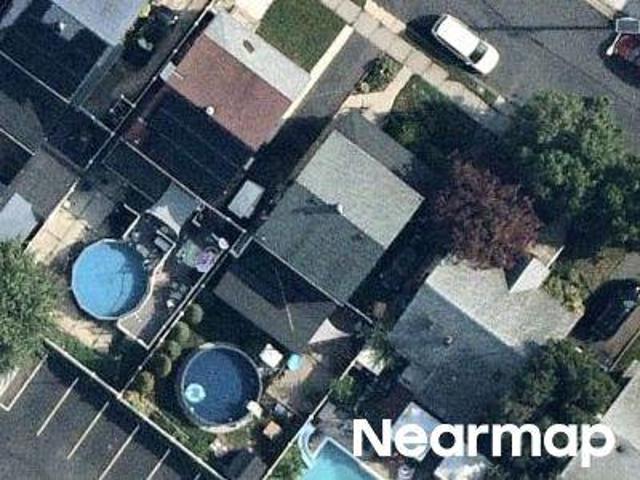 House for sale in Carteret, New Jersey