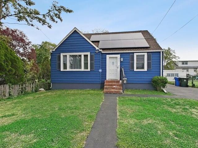 House for sale in Burlington, New Jersey