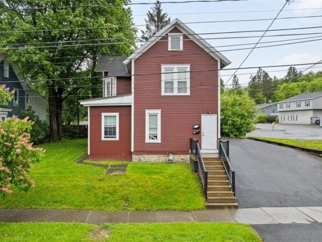 House for sale in Cortland
