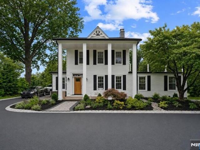 House for sale in Glen Rock, New Jersey