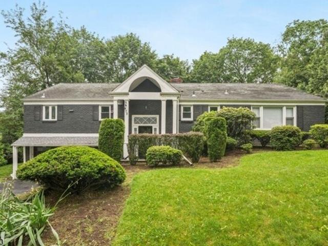 House for sale in Glen Rock