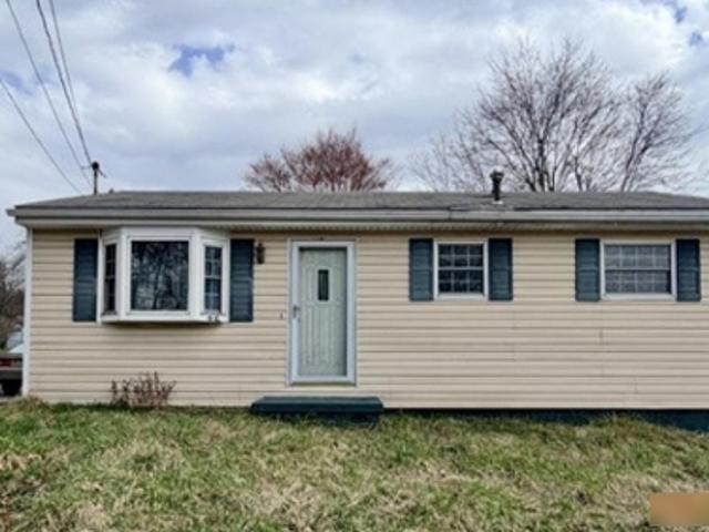 House for sale in Mercer, Pennsylvania