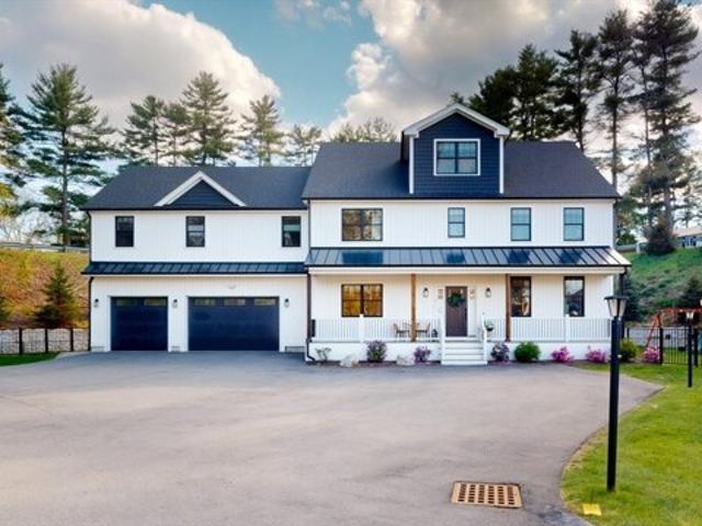 House for sale in Medfield, Massachusetts