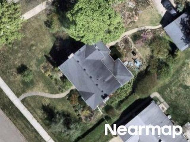 House for sale in Flint, Genesee County