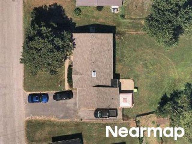 House for sale in Mayfield, Kentucky