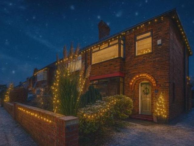 House for sale in Hoole, Chester